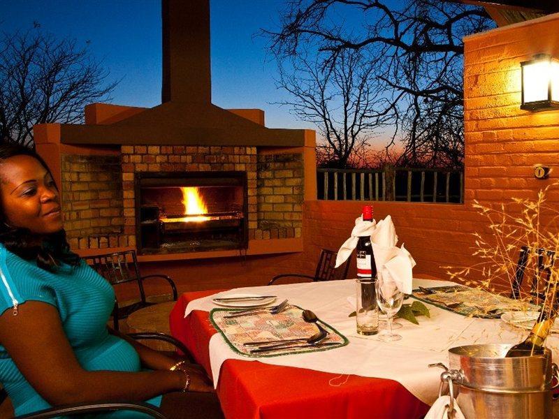 Halali Camp Hotell Etosha Eksteriør bilde